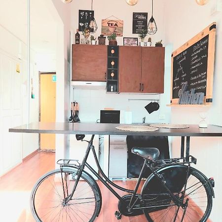 Trastevere In Bike - Con Wi-Fi E Ac Rzym Zewnętrze zdjęcie