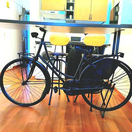 Trastevere In Bike - Con Wi-Fi E Ac Rzym Zewnętrze zdjęcie