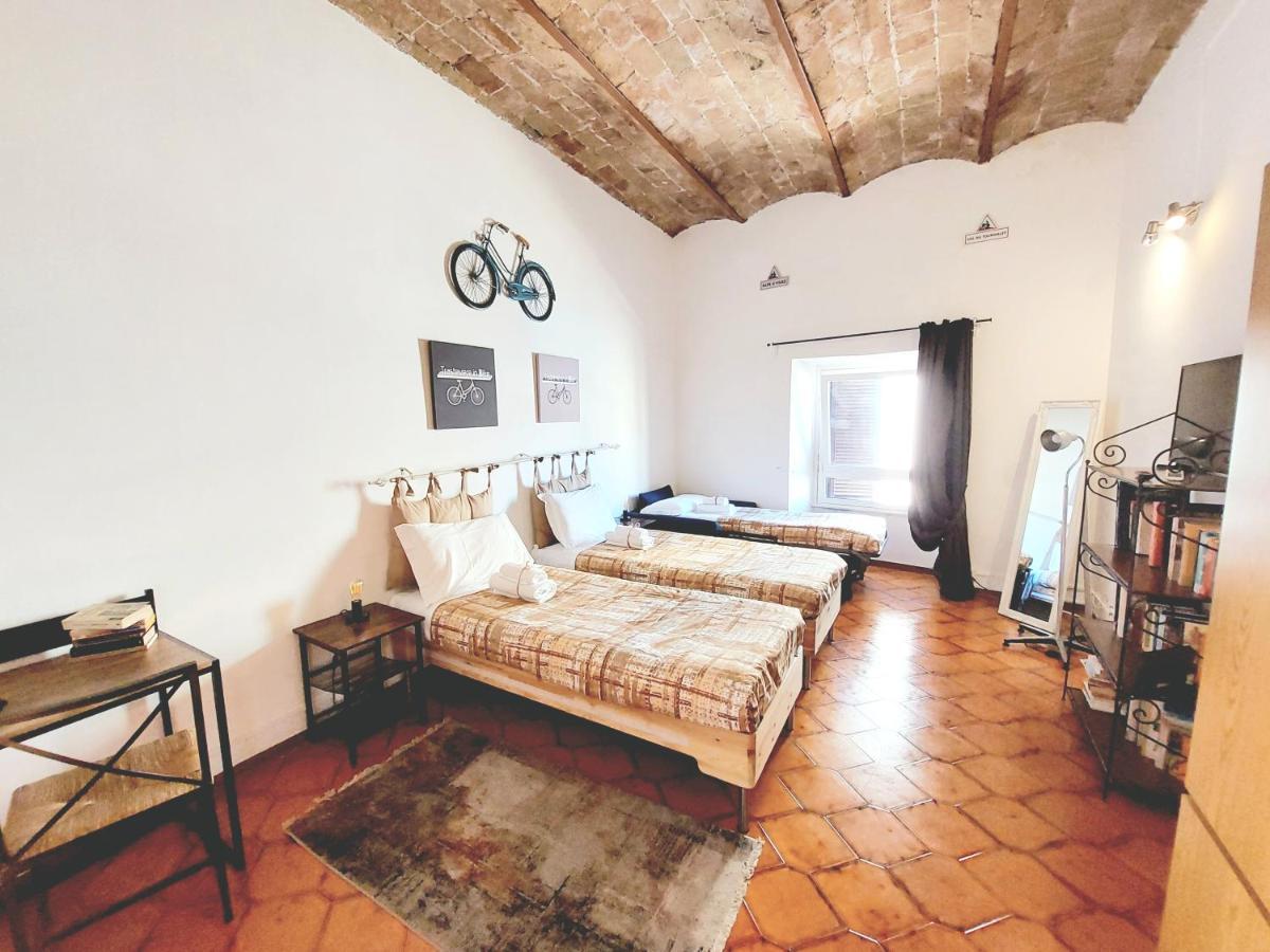 Trastevere In Bike - Con Wi-Fi E Ac Rzym Zewnętrze zdjęcie